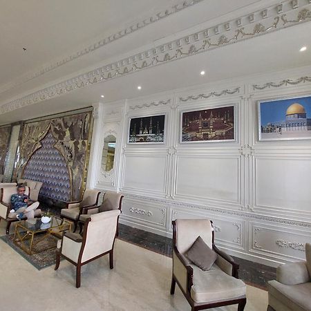 Grand Qin Hotel Banjarbaru Εξωτερικό φωτογραφία