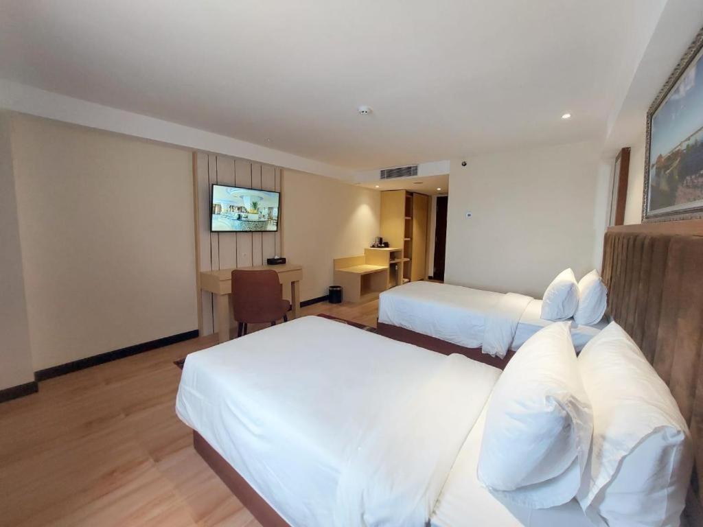 Grand Qin Hotel Banjarbaru Εξωτερικό φωτογραφία