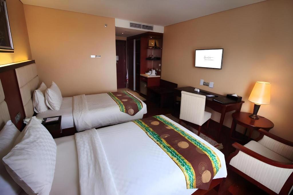 Grand Qin Hotel Banjarbaru Εξωτερικό φωτογραφία
