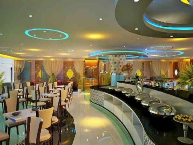 Grand Qin Hotel Banjarbaru Εξωτερικό φωτογραφία