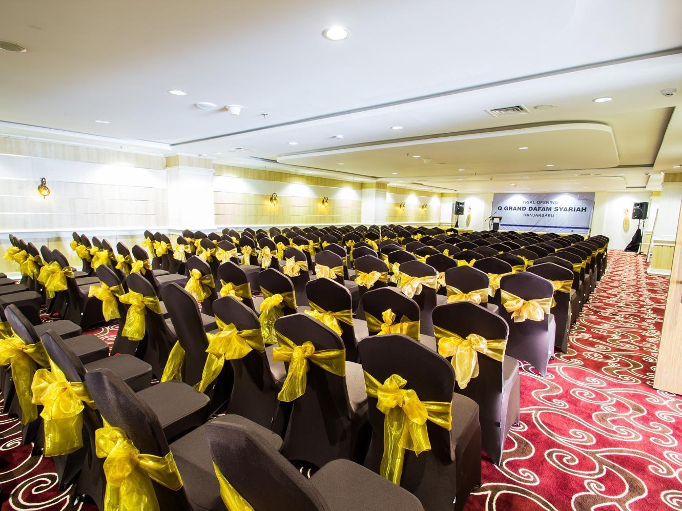 Grand Qin Hotel Banjarbaru Εξωτερικό φωτογραφία